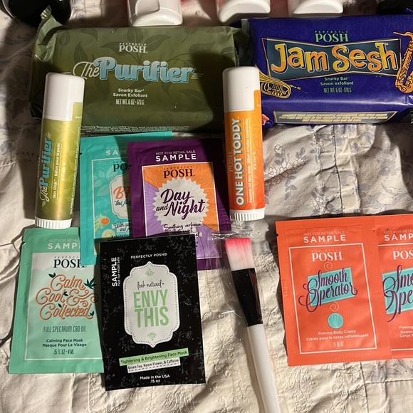 POSH BODY BAG - Picture 4 of 4